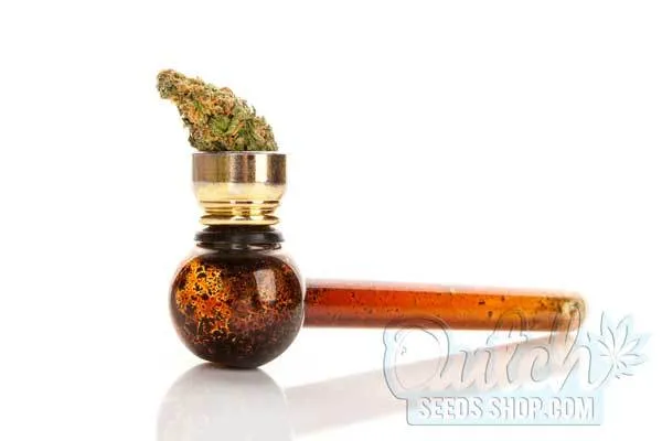 The Microwave Cleaning Method for Glass Pipes